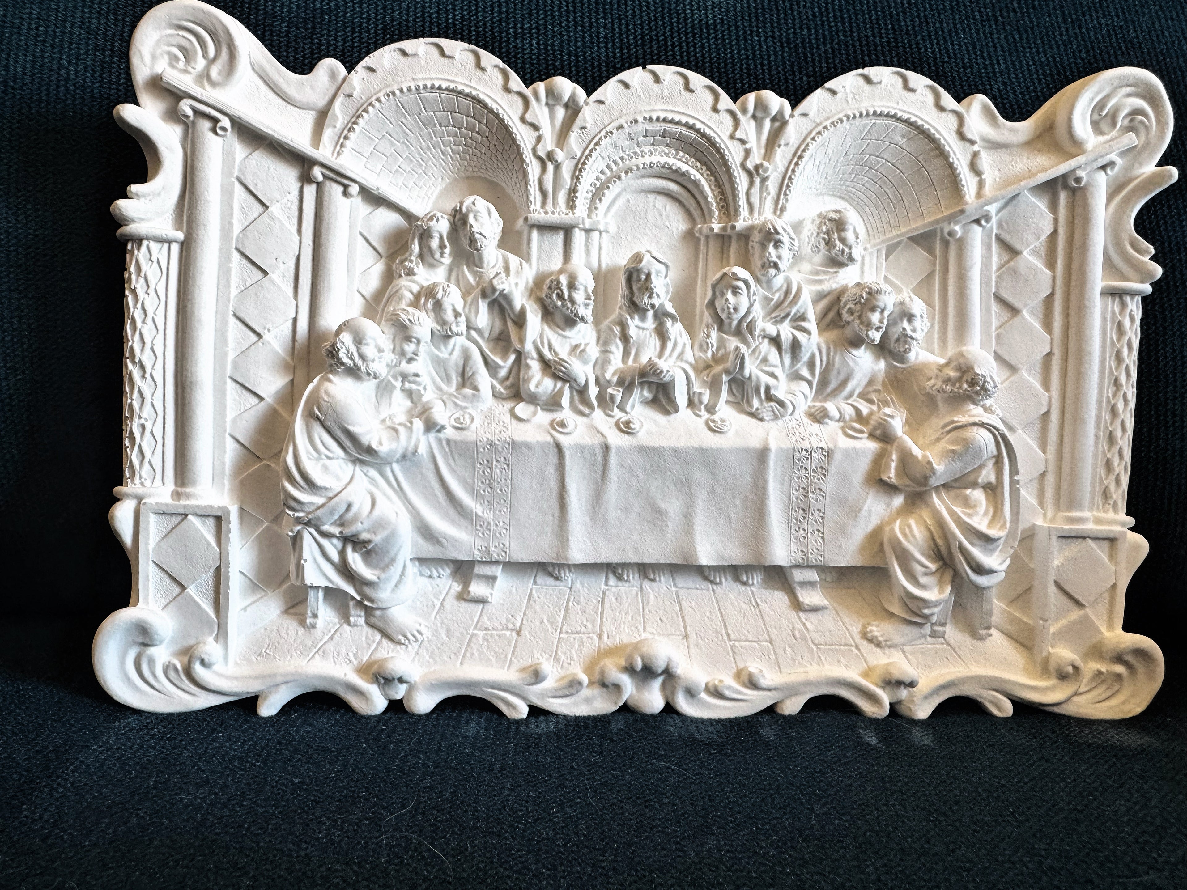 Statue « La Dernière Cène » – Symbole de foi, de paix et de protection